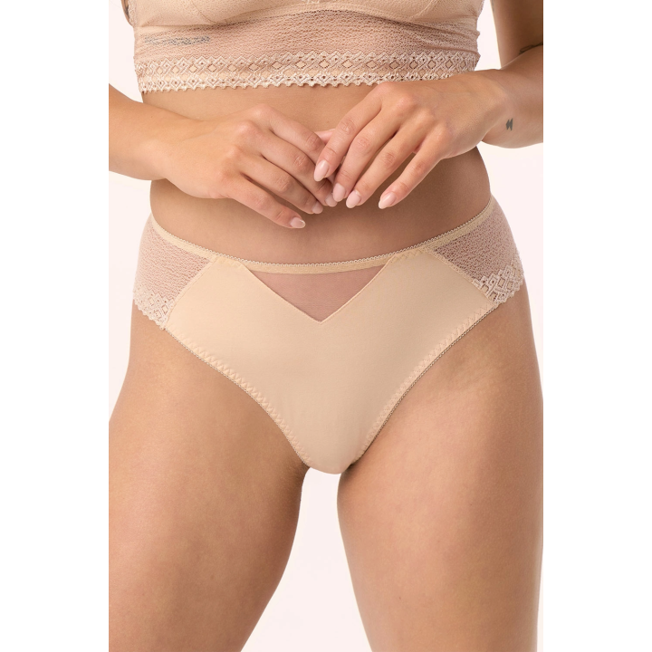Majtki bawełniane brazylijskie Babell BBL211 szorto-stringi cotton beżowe