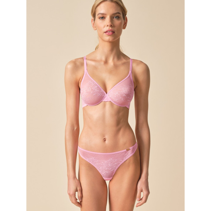 Majtki stringi Gossard Lace różowe